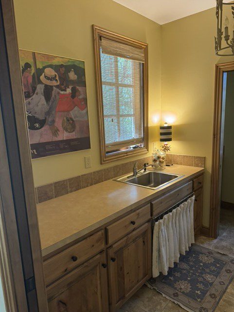 Laundry room-before